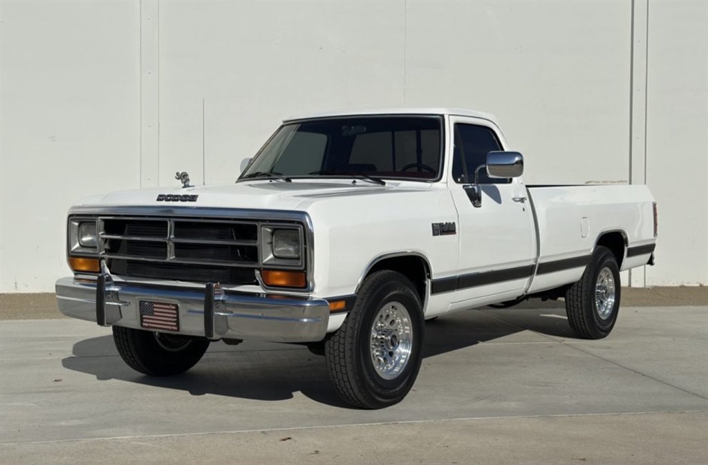 1990 Dodge D series