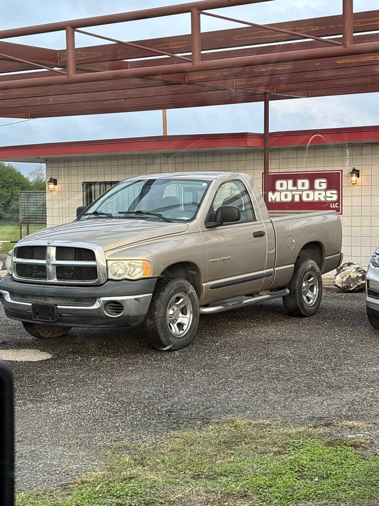 2004 Dodge Ram 1500 Pickup ST - Photo 7